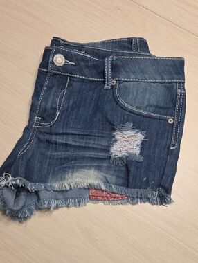 Women’s Dark Blue Distressed Denim Jean Shorts Red Bandana Pocket Detail